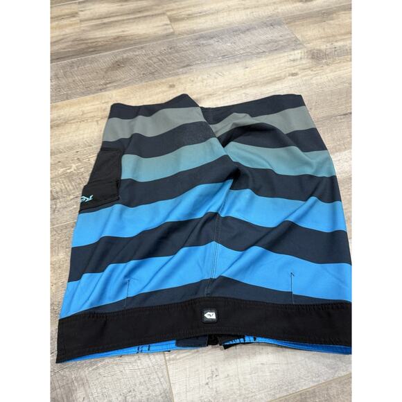 RUSTY Board Shorts Wax Comb Bottle Opener Mens 32 Striped Blue Green - Picture 6 of 6